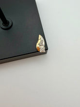 Load image into Gallery viewer, 10K Diamond Pendant