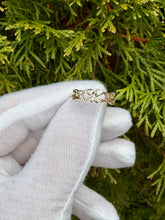 Load image into Gallery viewer, 10K Two-Tone Ring