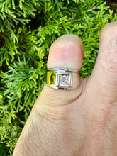 Load image into Gallery viewer, 14K Diamond Ring