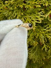 Load image into Gallery viewer, 10K Croissant Onyx Ring