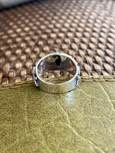 Load image into Gallery viewer, SS Seahorse Ring