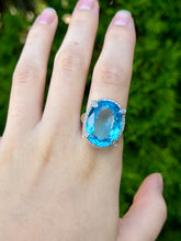 Load image into Gallery viewer, 14K WG Blue Topaz Ring
