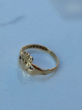 Load image into Gallery viewer, 9CT Claddagh Ring