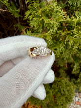 Load image into Gallery viewer, 14K Diamond Band