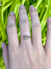 Load image into Gallery viewer, 10K Diamond Ring