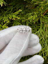 Load image into Gallery viewer, 10K Diamond Ring
