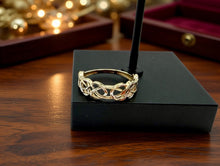 Load image into Gallery viewer, 10K Two-Tone Ring