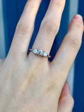 Load image into Gallery viewer, 14K Diamond Ring