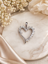 Load image into Gallery viewer, 10K Diamond Pendant