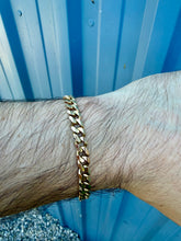 Load image into Gallery viewer, 10K Cuban Curb Bracelet