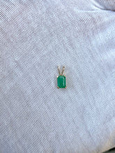 Load image into Gallery viewer, .Gold Pendants