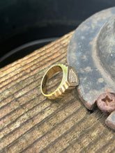 Load image into Gallery viewer, 10K Diamond Ring