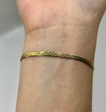 Load image into Gallery viewer, 14K Fancy-Herringbone Bracelet