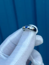 Load image into Gallery viewer, 18K Sapphire Diamond Ring