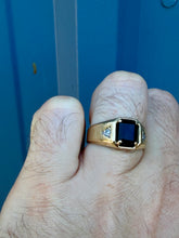 Load image into Gallery viewer, 10K Onyx Ring