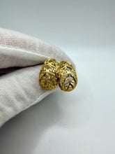 Load image into Gallery viewer, 10K Earrings