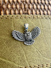 Load image into Gallery viewer, SS Owl Pendant