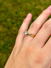 Load image into Gallery viewer, 14K Diamond Solitaire Ring