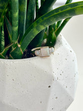 Load image into Gallery viewer, 10K Opal Diamond Ring