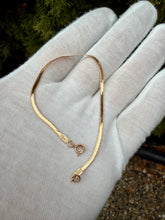Load image into Gallery viewer, 10K Fancy Herringbone Bracelet