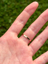 Load image into Gallery viewer, 10K Sapphire & Diamond Ring