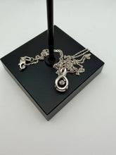 Load image into Gallery viewer, 10K Diamond Necklace