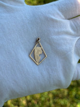 Load image into Gallery viewer, 10K Mother Mary Pendant