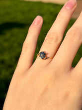 Load image into Gallery viewer, 10K Sapphire Flower Ring