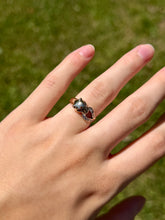 Load image into Gallery viewer, 14K Jaguar Sapphire Ring