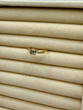 Load image into Gallery viewer, 14K Diamond Ring