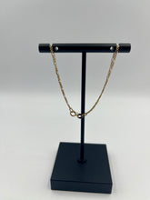 Load image into Gallery viewer, 10K Figaro Anklet