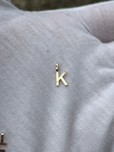 Load image into Gallery viewer, 10K Letter Charms