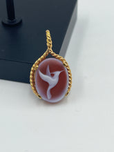 Load image into Gallery viewer, 14K Humming Bird Charm