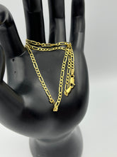 Load image into Gallery viewer, 10K Figaro Chain 2.5MM