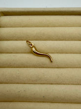 Load image into Gallery viewer, 14K Cornicello Horn
