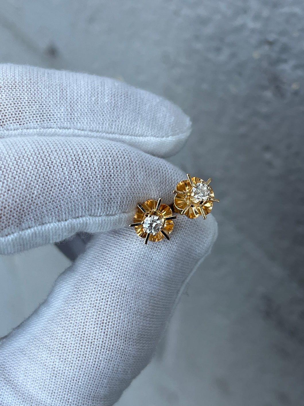 14K Diamond Flower Earrings