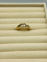 Load image into Gallery viewer, 10K Diamond Ring
