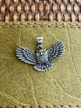 Load image into Gallery viewer, SS Owl Pendant
