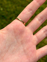 Load image into Gallery viewer, 18K Emerald Ring
