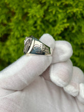 Load image into Gallery viewer, Sterling Silver Pharaoh Ring
