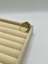 Load image into Gallery viewer, 10K Diamond Ring
