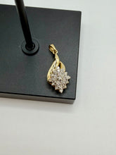 Load image into Gallery viewer, 10K Diamond Pendant
