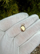Load image into Gallery viewer, 10K Mini Locket
