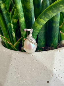 10K Diamond Pearl Pendant