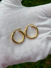 Load image into Gallery viewer, 14K Hoop Earrings
