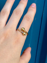 Load image into Gallery viewer, 18K Diamond-Cut Ring
