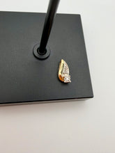 Load image into Gallery viewer, 10K Diamond Pendant
