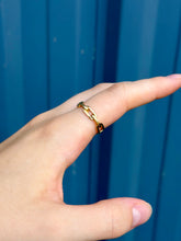 Load image into Gallery viewer, 18K Chain Link Ring
