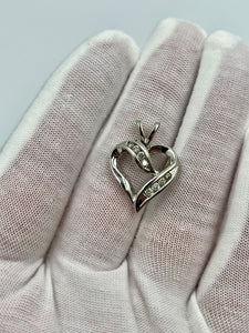 10K Diamond Heart Pendant