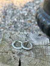 Load image into Gallery viewer, 10K WG Hoop Earrings
